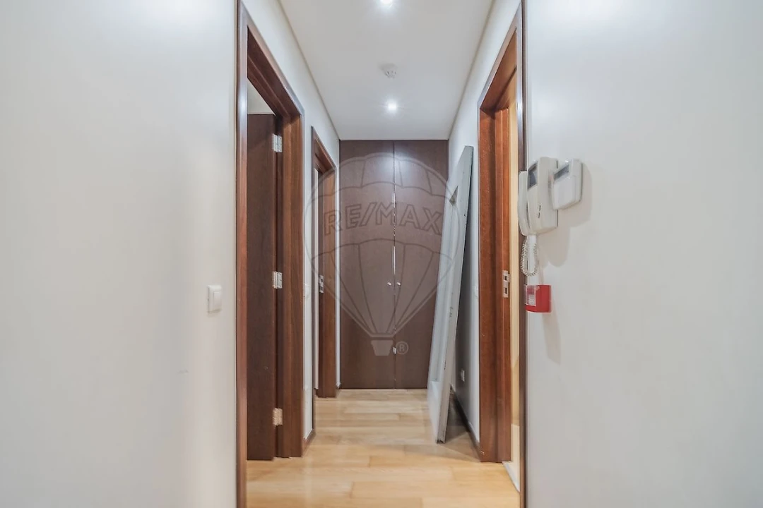 Apartamento T3 para Venda em Madalena Foto 22