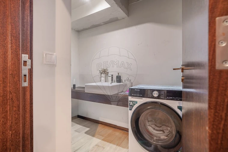 Apartamento T3 para Venda em Madalena Foto 2
