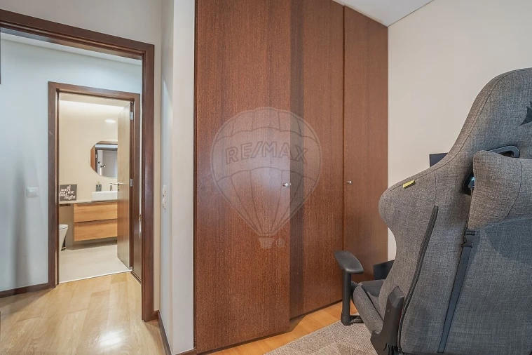 Apartamento T3 para Venda em Madalena Foto 15