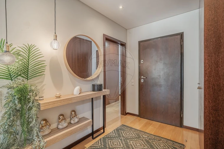 Apartamento T3 para Venda em Madalena Foto 4