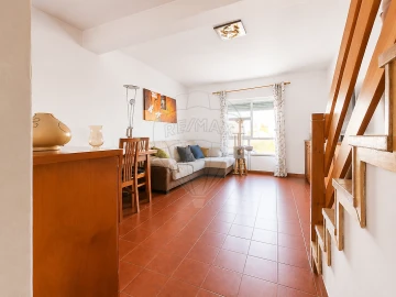 Apartamento T3 para Venda em Alverca do Ribatejo e Sobralinho