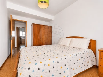 Apartamento T3 para Venda em Alverca do Ribatejo e Sobralinho
