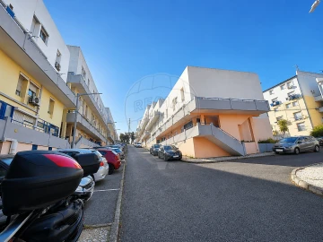 Apartamento T3 para Venda em Alverca do Ribatejo e Sobralinho