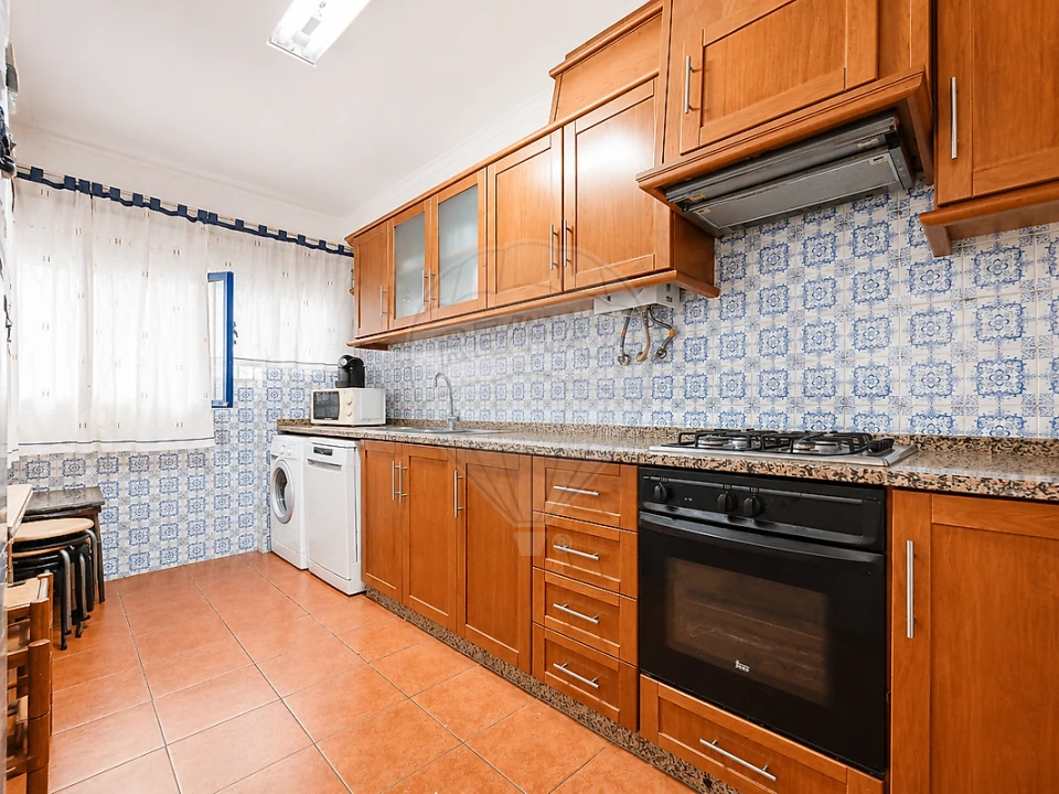 Apartamento T3 para Venda em Alverca do Ribatejo e Sobralinho Foto 12