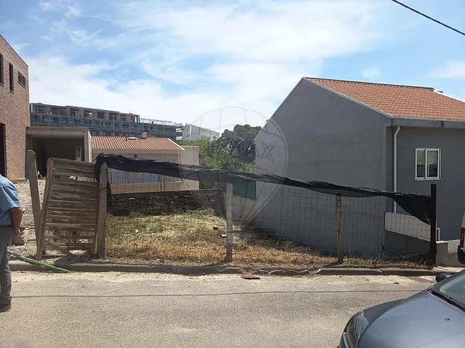 Terreno para Venda em Matosinhos e Leça da Palmeira Foto 2