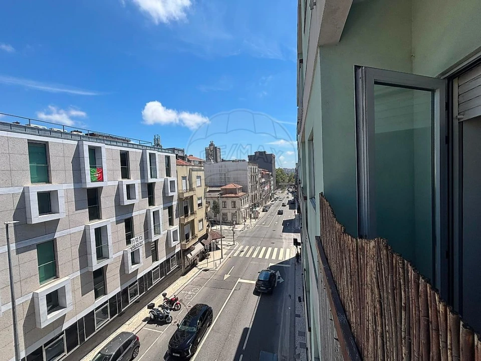 Apartamento T3 para Arrendamento em Ramalde Foto 26