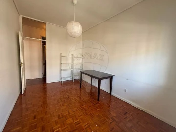 Apartamento T3 para Arrendamento em Ramalde
