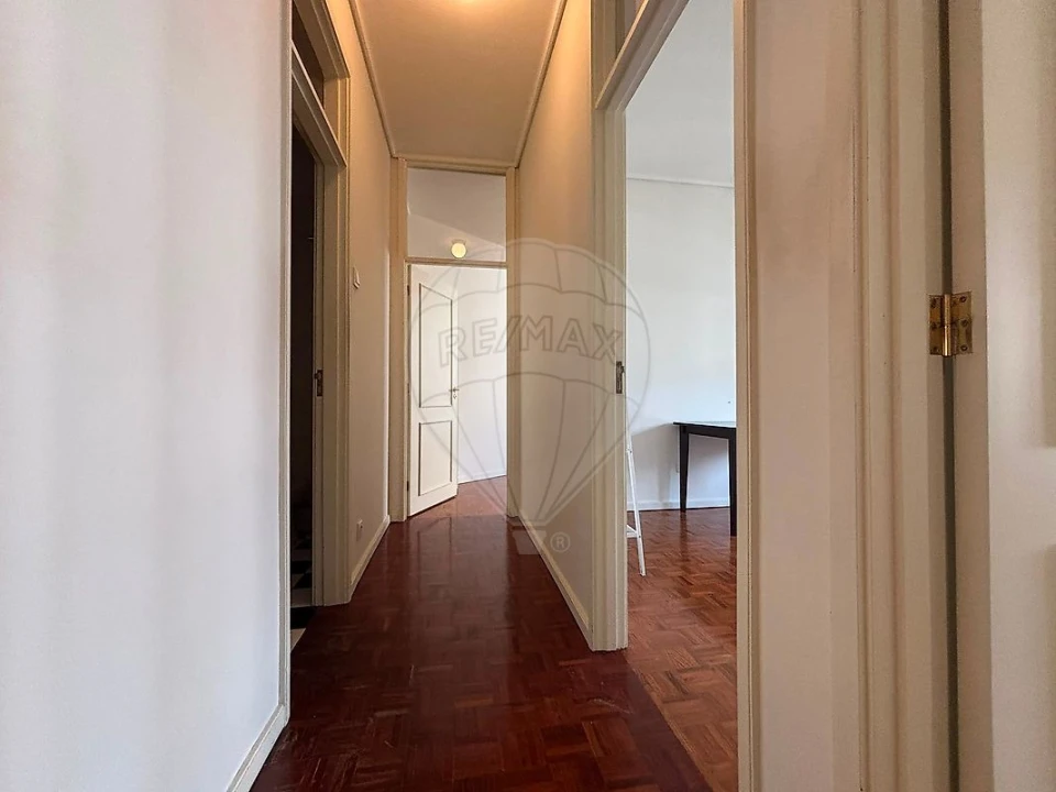 Apartamento T3 para Arrendamento em Ramalde Foto 13