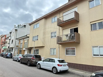 Apartamento T3 para Arrendamento em Espinho