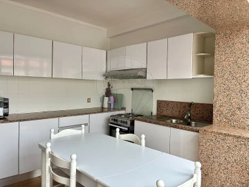 Apartamento T3 para Arrendamento em Espinho