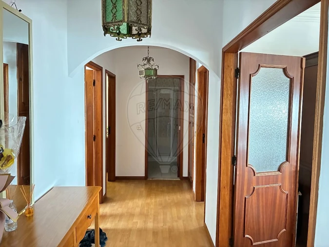 Apartamento T3 para Arrendamento em Espinho Foto 6
