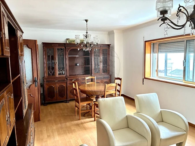 Apartamento T3 para Arrendamento em Espinho Foto 8