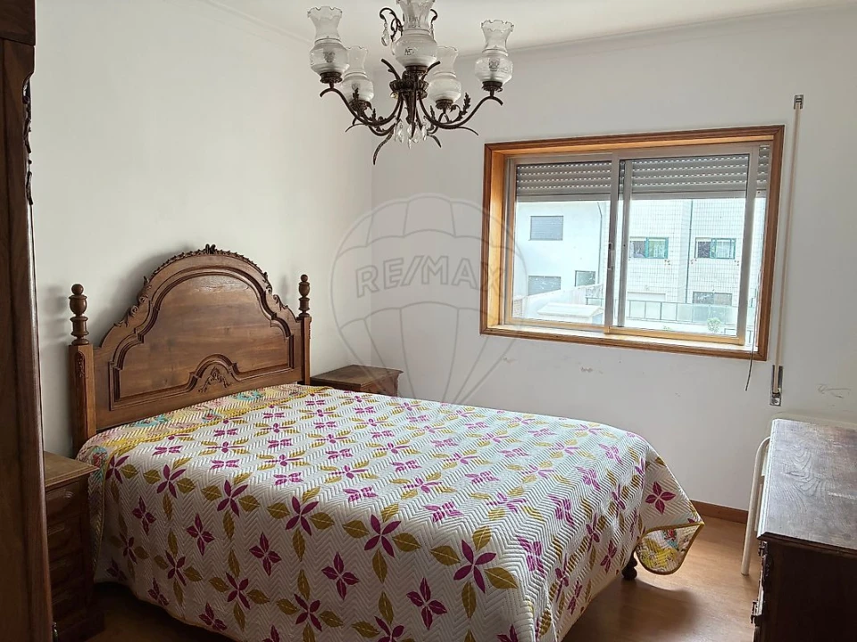 Apartamento T3 para Arrendamento em Espinho Foto 7
