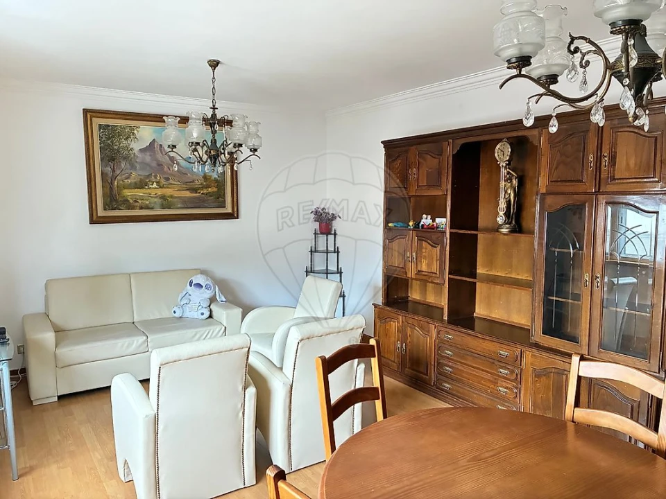 Apartamento T3 para Arrendamento em Espinho Foto 9