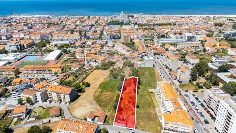 Terreno para Venda em Anta e Guetim