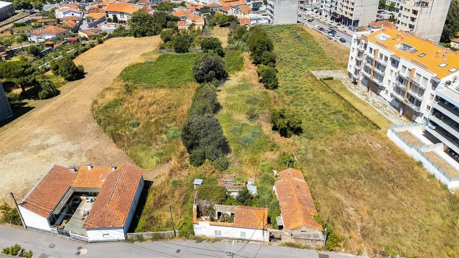 Terreno para Venda em Anta e Guetim Foto 5