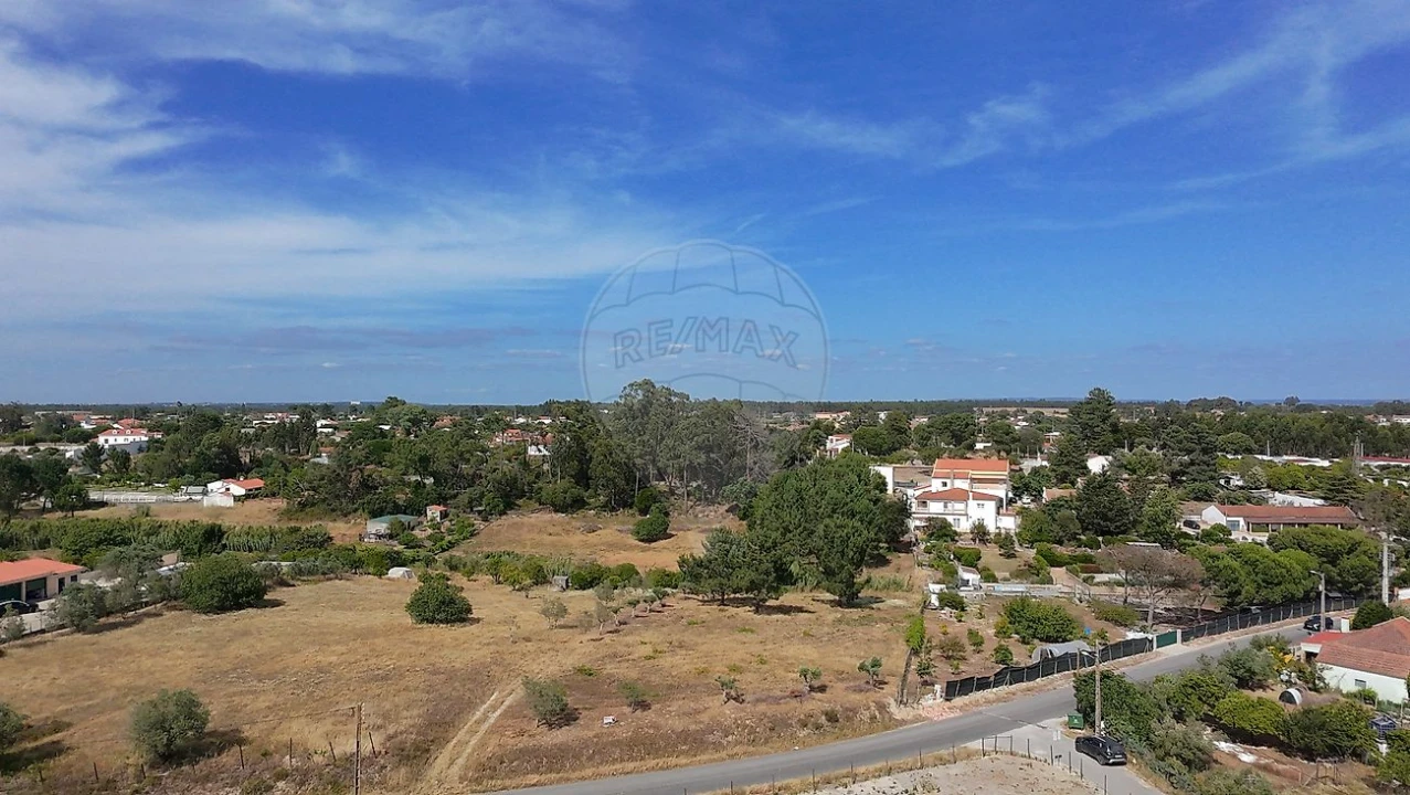 Terreno para Venda em Vale da Pedra Foto 16