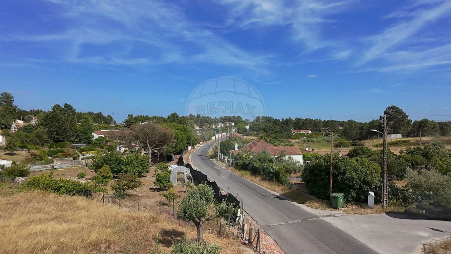 Terreno para Venda em Vale da Pedra Foto 25
