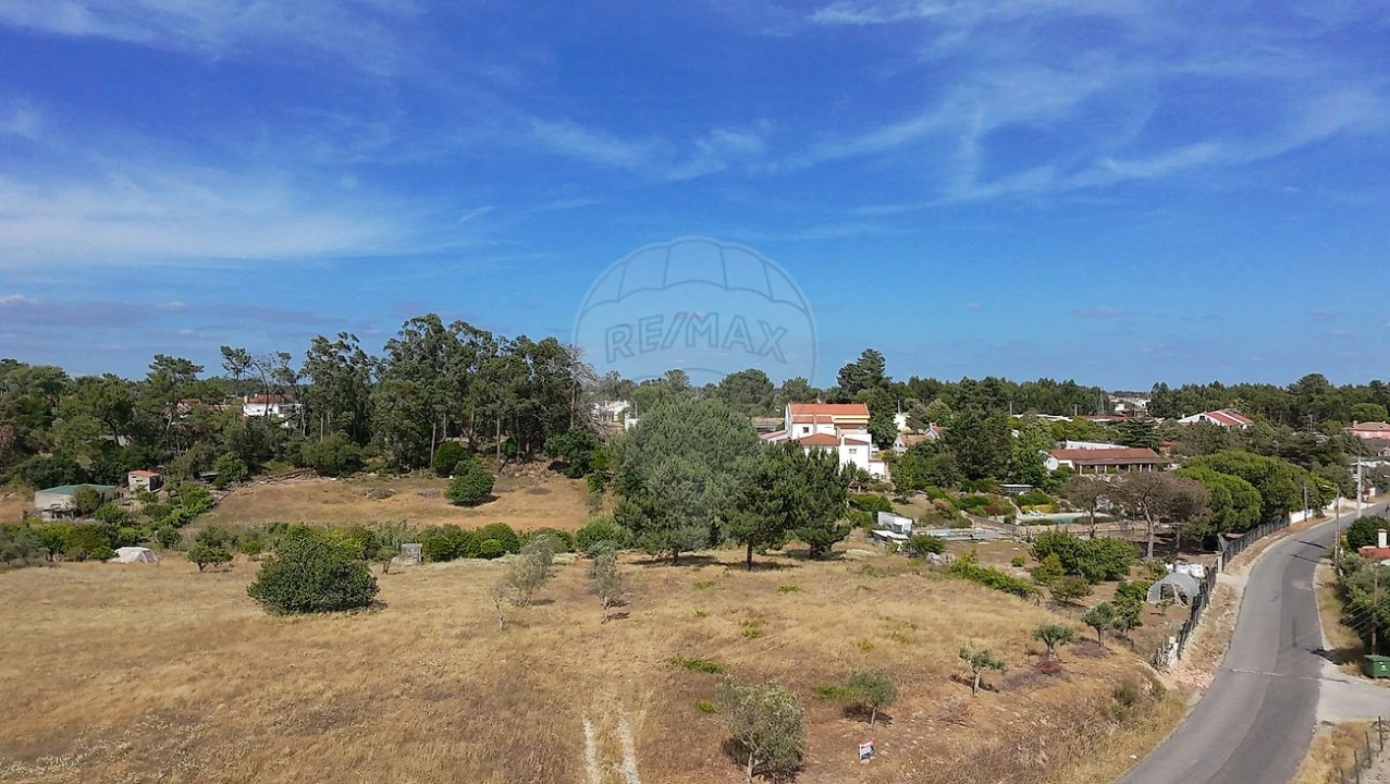 Terreno para Venda em Vale da Pedra Foto 17