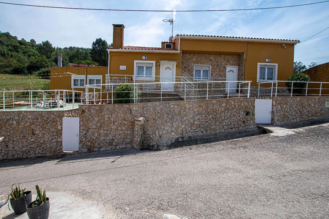 Moradia T7 para Venda em Vimeiro Foto 1