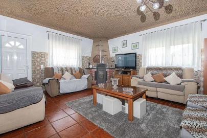 Moradia T7 para Venda em Vimeiro