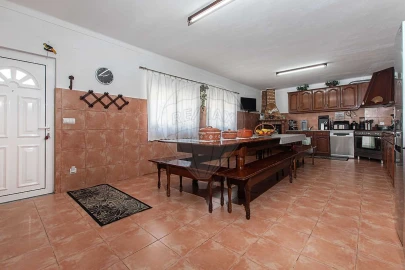 Moradia T7 para Venda em Vimeiro