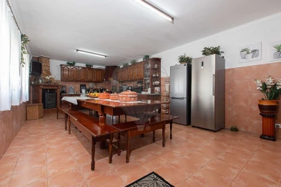 Moradia T7 para Venda em Vimeiro