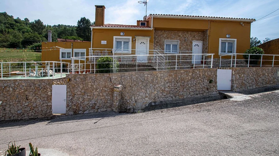 Moradia T7 para Venda em Vimeiro