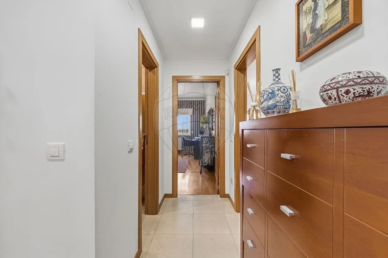 Apartamento T2 para Venda em Amora Foto 11
