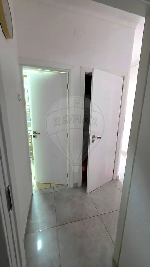 Apartamento T3 para Venda em União das Freguesias de Setúbal
