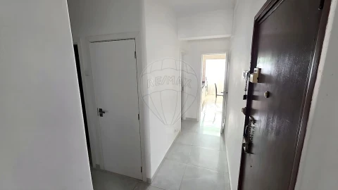 Apartamento T3 para Venda em União das Freguesias de Setúbal