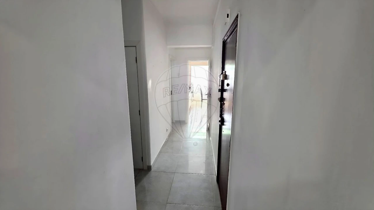 Apartamento T3 para Venda em União das Freguesias de Setúbal Foto 9