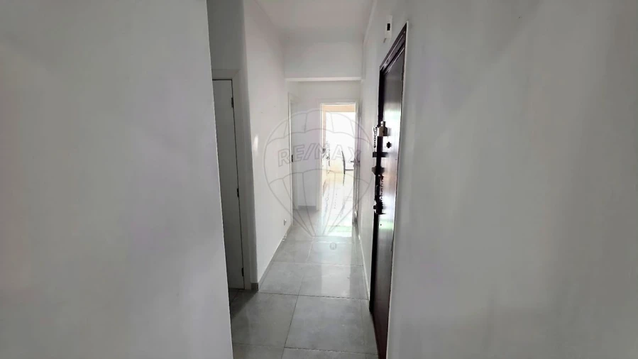 Apartamento T3 para Venda em União das Freguesias de Setúbal Foto 9