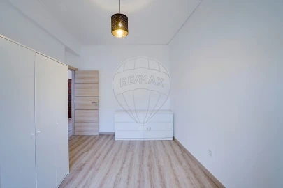 Apartamento T2 para Venda em Castanheira do Ribatejo e Cachoeiras
