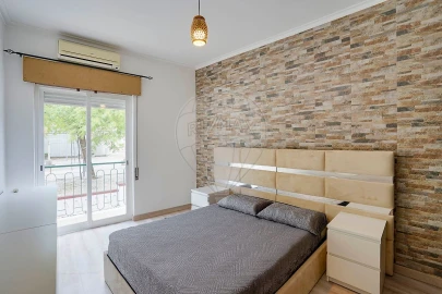 Apartamento T2 para Venda em Castanheira do Ribatejo e Cachoeiras