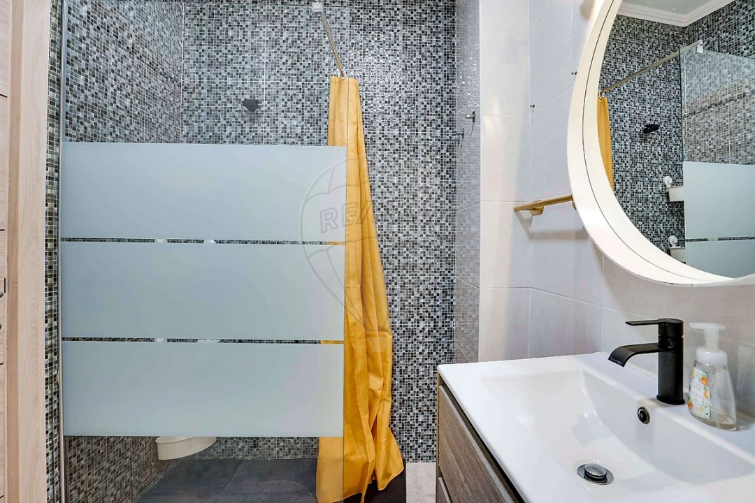 Apartamento T2 para Venda em Castanheira do Ribatejo e Cachoeiras Foto 18