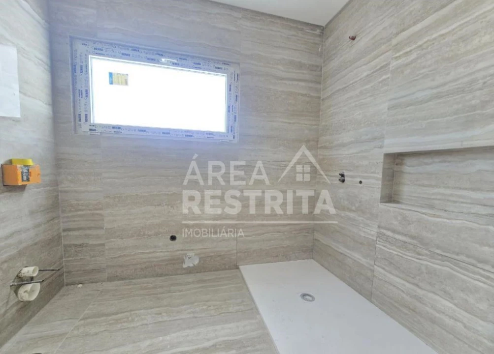 Moradia T4 para Venda em Fernao Ferro Foto 34