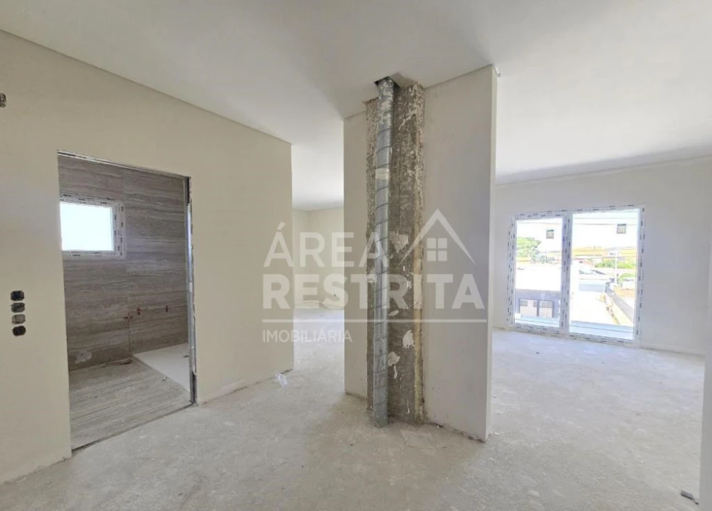 Moradia T4 para Venda em Fernao Ferro Foto 37
