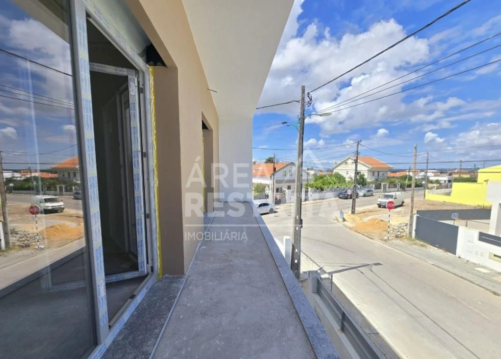 Moradia T4 para Venda em Fernao Ferro Foto 38