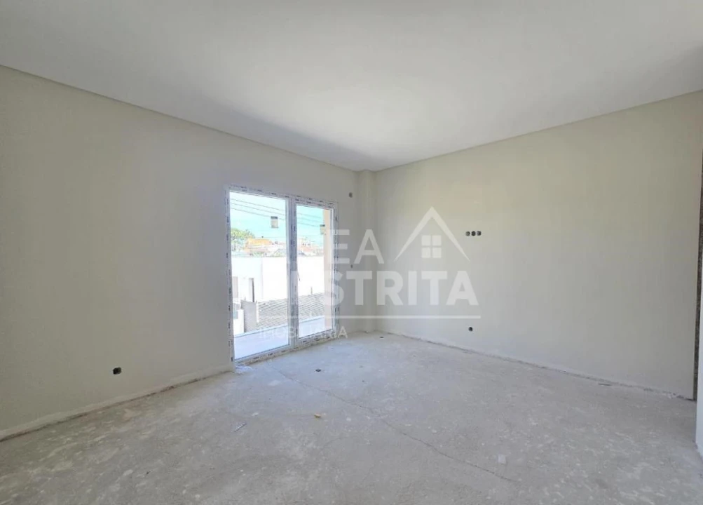 Moradia T4 para Venda em Fernao Ferro Foto 43