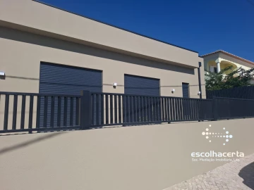 Moradia T4 para Venda em União das Freguesias de Setúbal