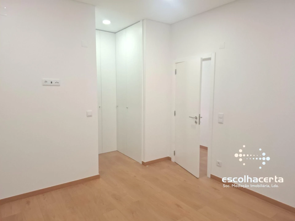 Moradia T4 para Venda em União das Freguesias de Setúbal Foto 28