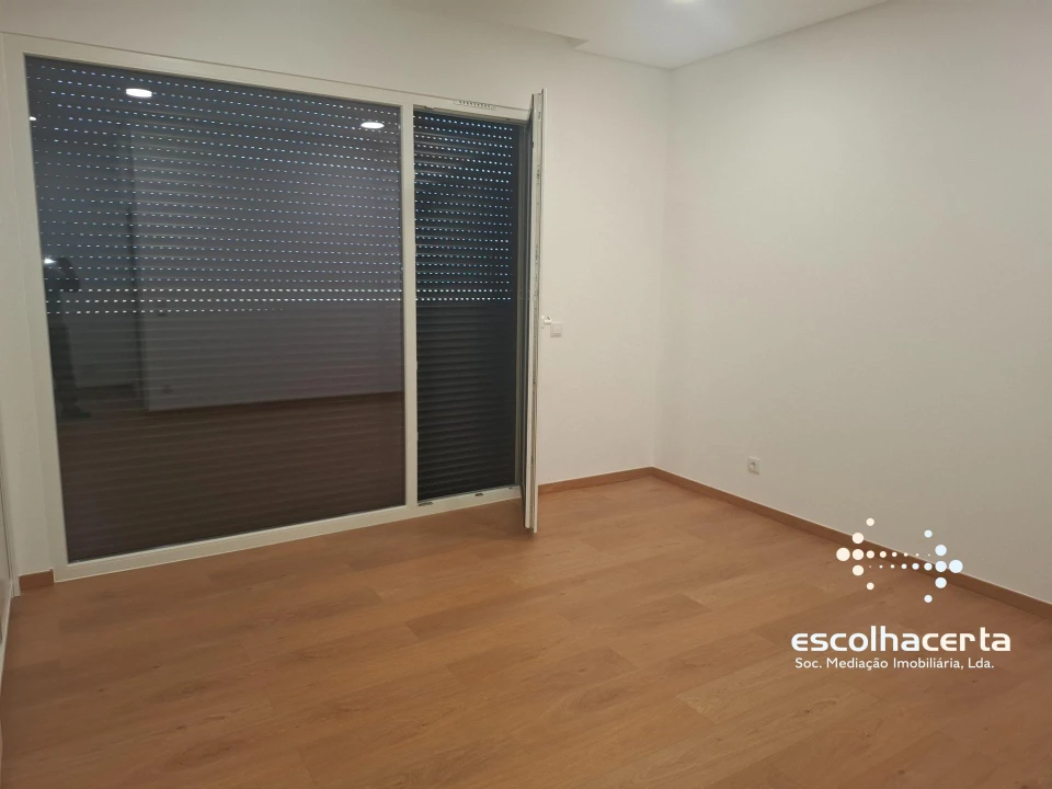 Moradia T4 para Venda em União das Freguesias de Setúbal Foto 43