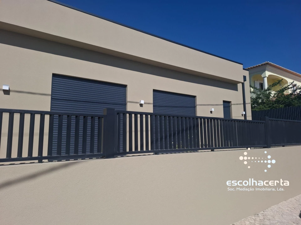 Moradia T4 para Venda em União das Freguesias de Setúbal Foto 48