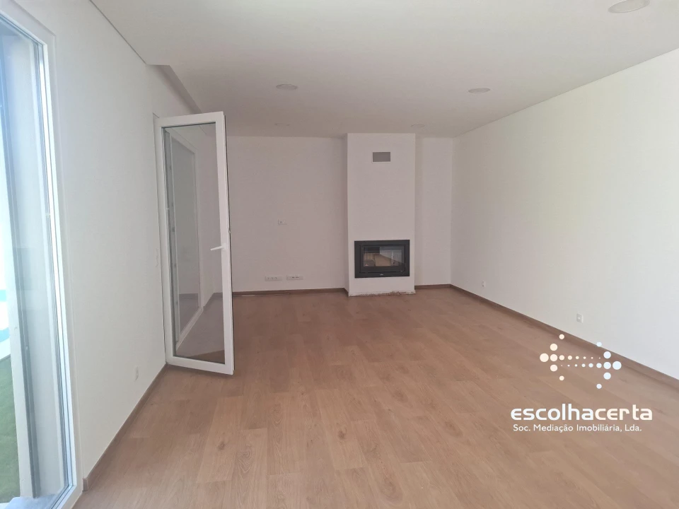 Moradia T4 para Venda em União das Freguesias de Setúbal Foto 8