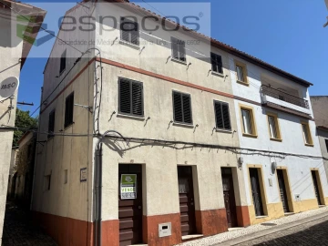 Moradia T2 para Venda em Sobreira Formosa e Alvito da Beira