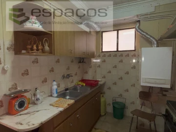 Moradia T2 para Venda em Sobreira Formosa e Alvito da Beira