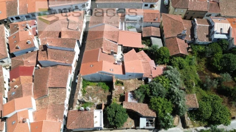 Moradia T2 para Venda em Sobreira Formosa e Alvito da Beira