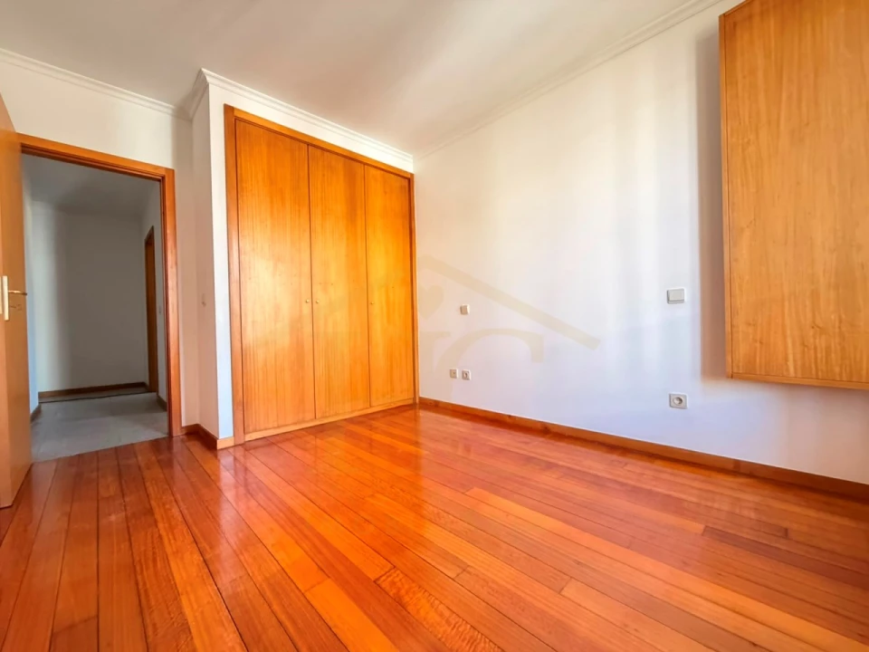 Apartamento T2 para Venda em Touguinha e Touguinhó Foto 6