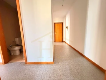Apartamento T2 para Venda em Touguinha e Touguinhó